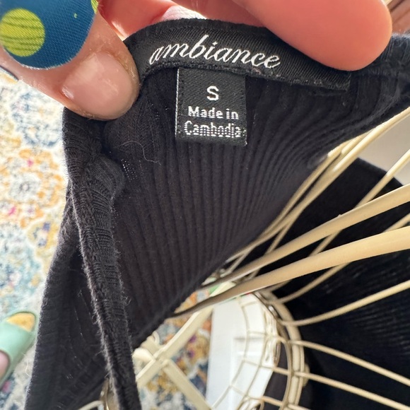 🖤 Bundle Deal 🖤 - Picture 3 of 3